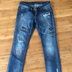 Express graphic bling jean